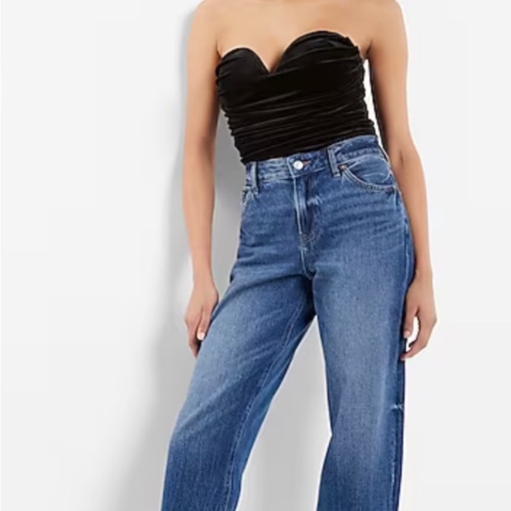 Express body contour velvet black corset top